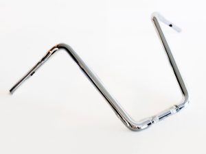 18in. x 1-1/2in. Royal Handlebar - Chrome.