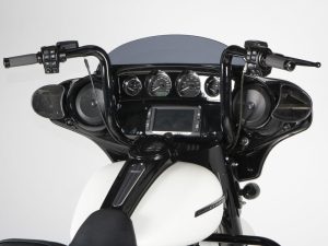 14in. x 1-1/2in. GT Pico Handlebar - Gloss Black. Fits Ultra Models 1996up and Street Glide 1996-2023